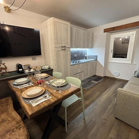 Torre Antica Montese Appartamento 1 Екстериор снимка